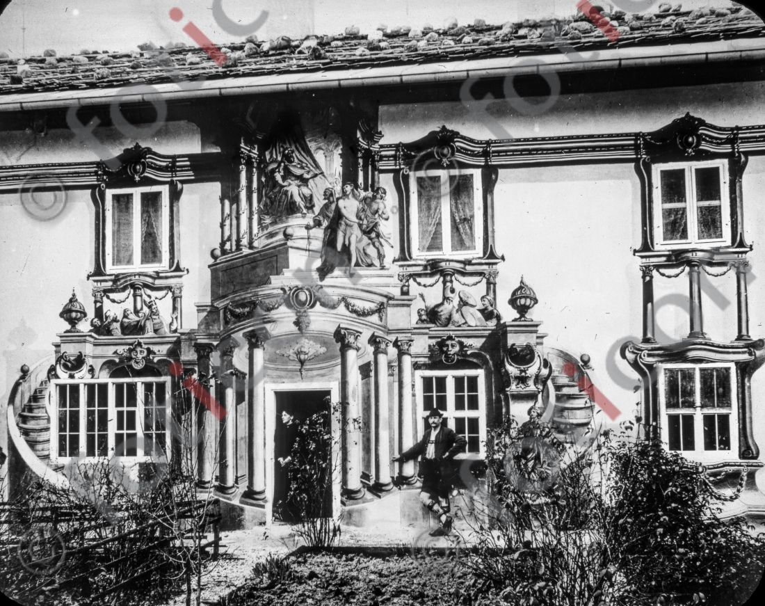 Pilatushaus, Gartenseite | Pilatushaus, garden side - Foto foticon-simon-105-025-sw.jpg | foticon.de - Bilddatenbank für Motive aus Geschichte und Kultur